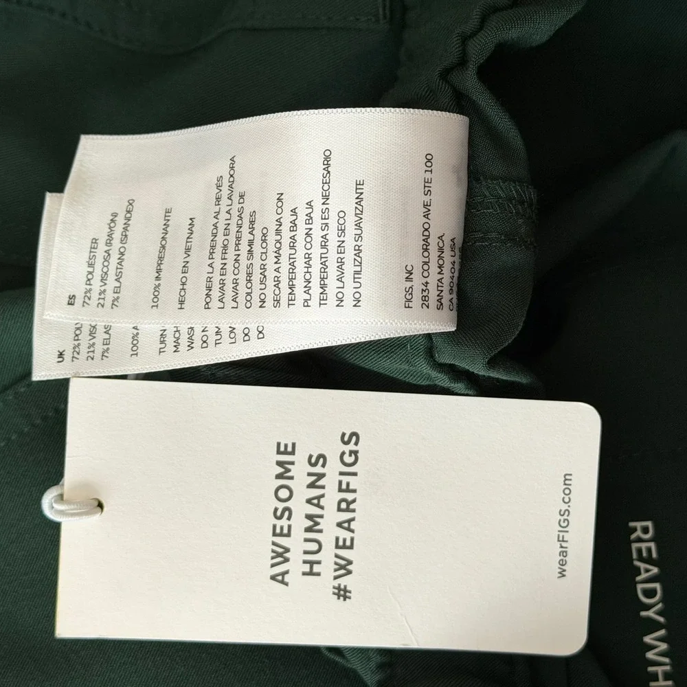 FIGS Men's XS Racing Cairo Cargo Scrub Pants Green NWT Technical Utility 1000142